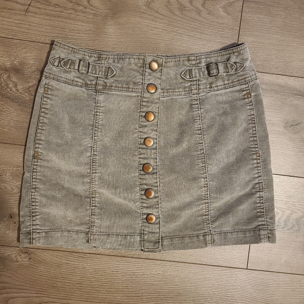 💖Gap Corduroy Vintage Skirt 3/$20